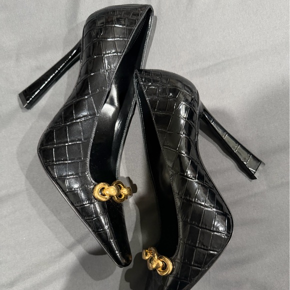Saint Laurent Black Croc-Embossed Heels with Gold Accent - Picture 5 of 5